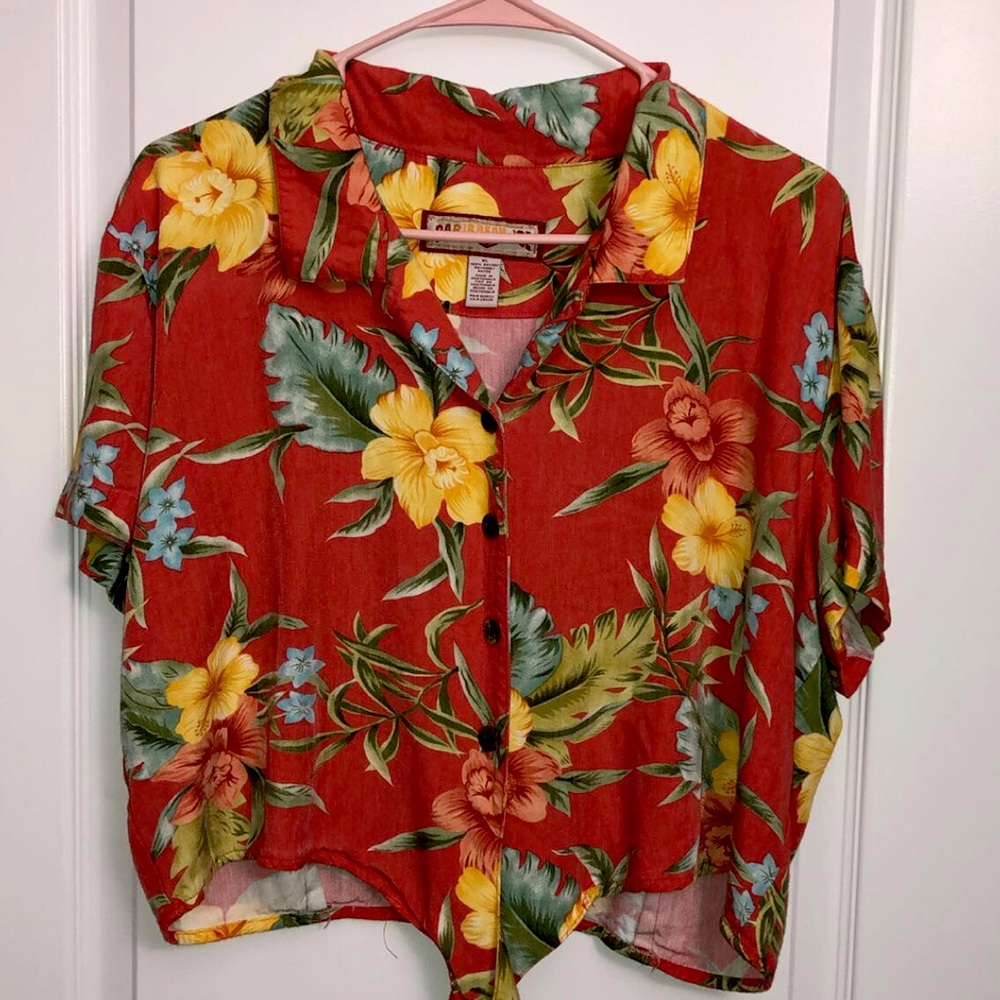 beachy blouse that you can tie at the bottom.